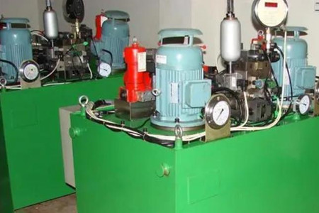 選擇活塞式蓄能器站需要考慮哪些因素呢？