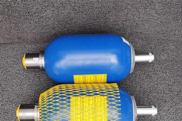 蓄能器選擇與維護(hù)，必備知識(shí)分享！ 圖2